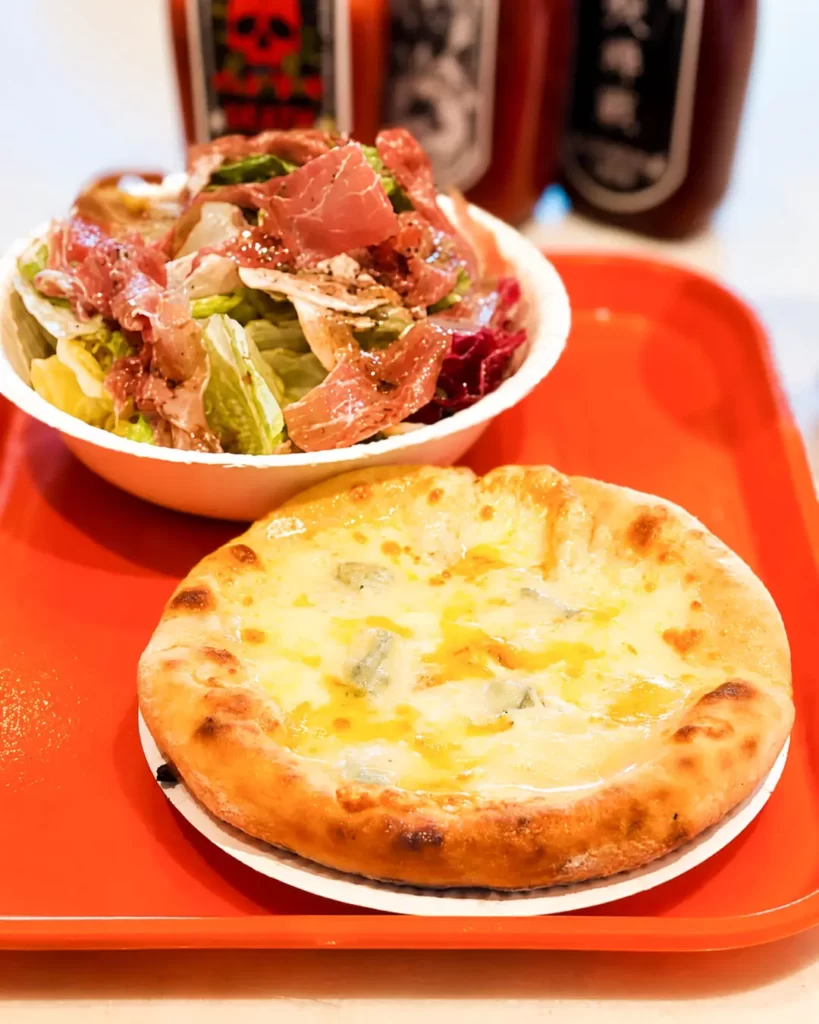 SHOGUN PIZZAのグルテンフリー サラダピザ【東京・渋谷 スペイン坂】