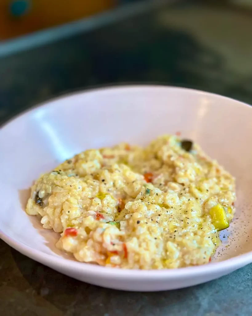 Uncharmecafe(アンシャルムカフェ)の玄米のチーズリゾット【東京・府中】