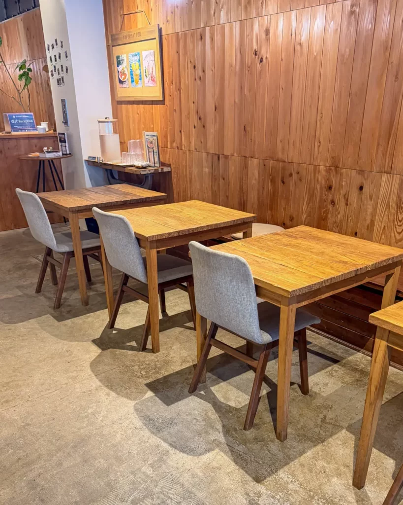 OBI HOSTEL & CAFE BAR (ホステル+フィットネス+カフェ&バー)の店内【東京・中央区 日本橋】