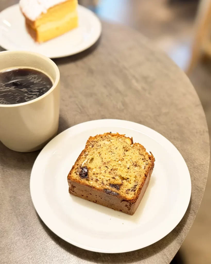 Sankaku(サンカク)のバナナとココナッツのブレッドケーキ【東京・中央区 日本橋】